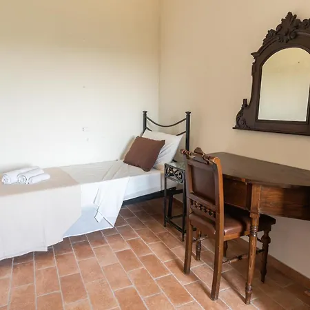Podere La Terrazza-nelle Rocce Con Piscina *